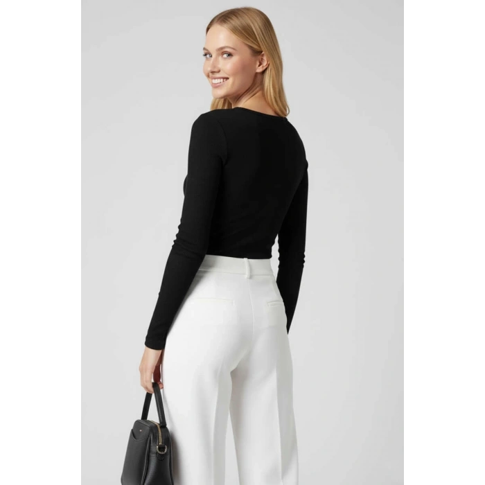 Çıtçıt Detaylı Bluz Siyah T4343