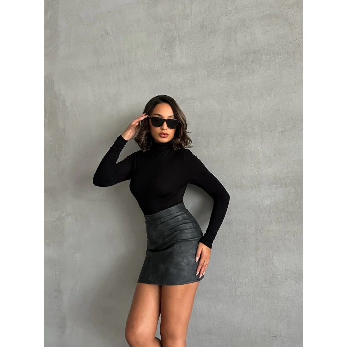 Eskitme deri mini etek