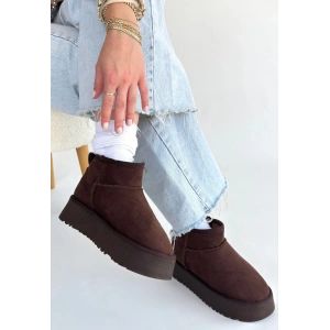 Linne Kahverengi Süet Bot