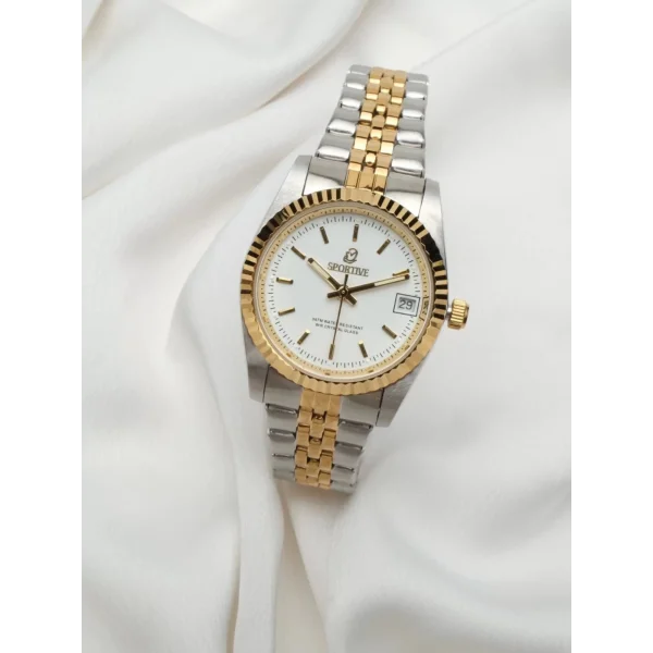 Beyaz Kadranlı Saat