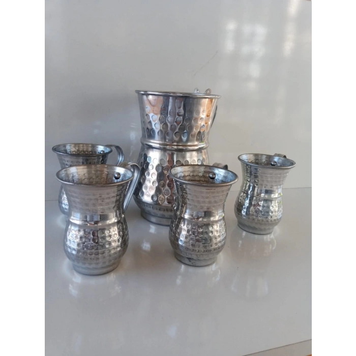 Aluminyum Sürahi ve Bardak.