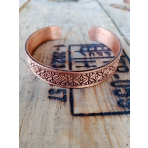 Bakır Bileklik Işlemeli motifli Üreticisinden.