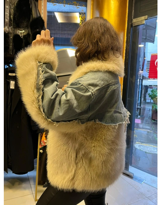 KOT + KÜRK = KIŞIN EN HAVALI KOMBİNİ....