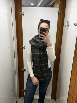 Omuz ve boyun şalı