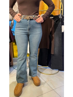 Tint renk kesik paça yarım İspanyol jean