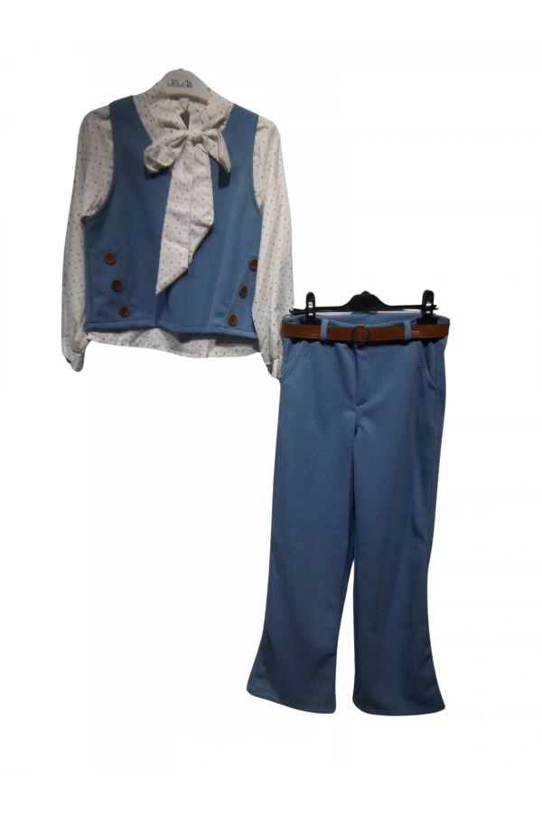 CEKETLİ FULARLI KIZ TAKIM