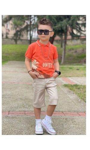 PALMİYE BASKILI T-SHIRTLÜ KAPRİLİ ERKEK TAKIM