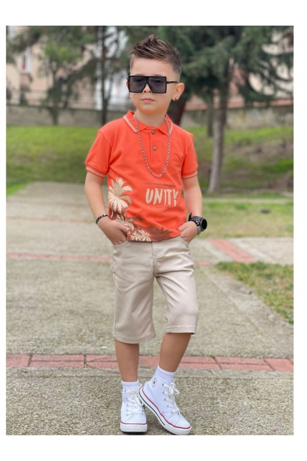 PALMİYE BASKILI T-SHIRTLÜ KAPRİLİ ERKEK TAKIM