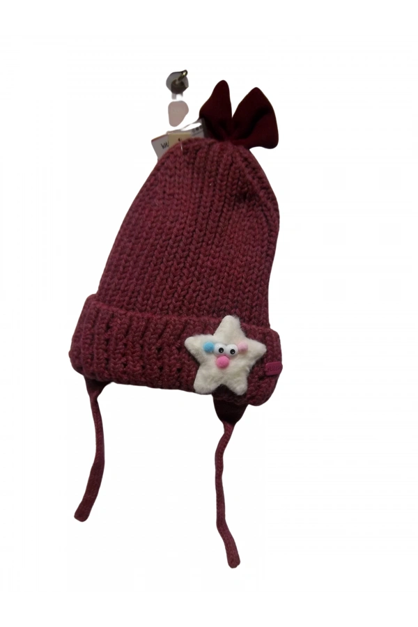 YILDIZ AKSESUARLI KIZ BERE