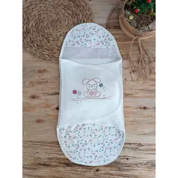 Luz&Pos Yenidoğan Tavşan Show Nakışlı Çıt Çıt Kapamalı Bebek Kundak Ekru