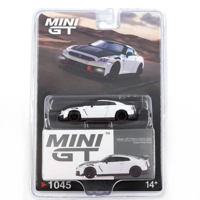 1/64 Nissan GT-R Nismo 2024 Brilliant White Pearl - Blister Paket