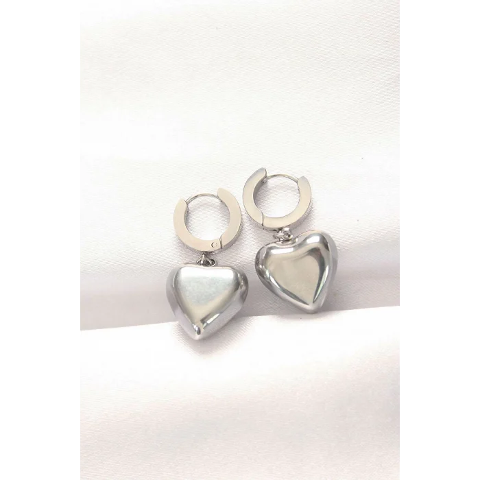 316L Çelik Gümüş Renk Bombeli Kalp Tasarımlı Küpe