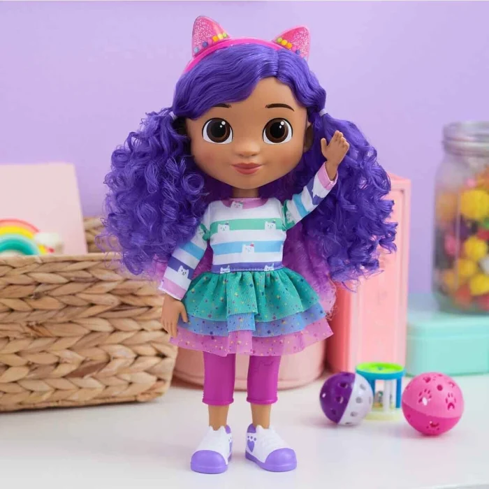 70859 SUN-SPM-FİGÜR GABBY S DOLLHOUSE ŞARKI SÖYLEYEN BEBEK SESLİ 30CM