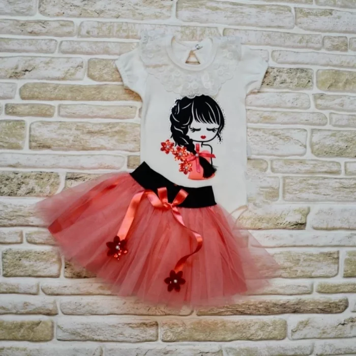 Luz&Pos 9-12-18 Ay Saçı Örgülü Kız Nakışlı Kurdelalı Kısa Kollu Tütü Etek 2li Kız Bebek Takımı Nar Çiçeği