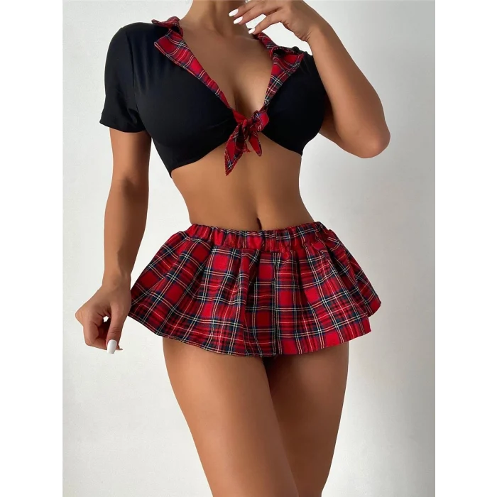 Özel Göğüs Kısmı Fiyonklu Mini Öğrenci Kostümü