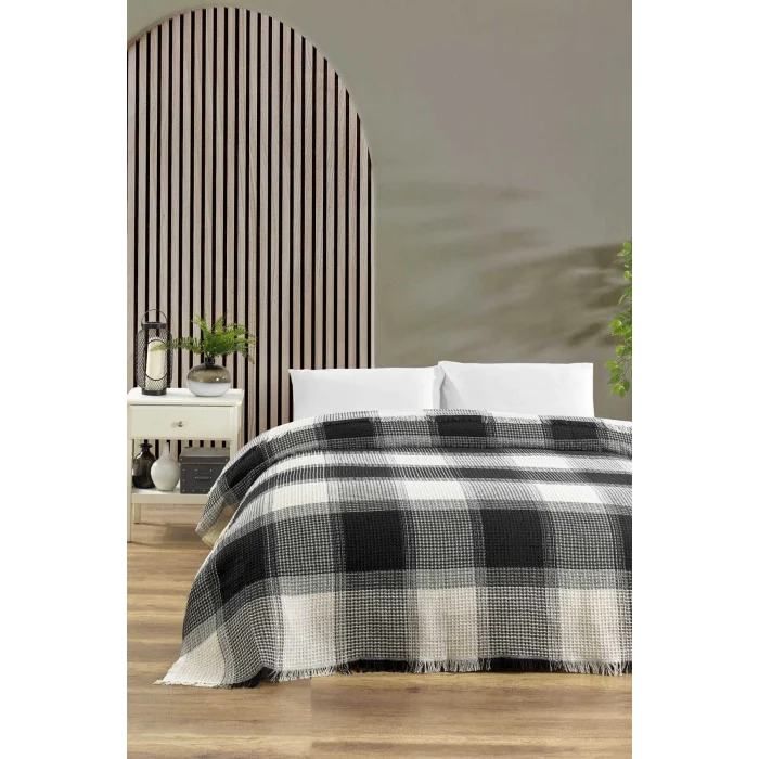 Çift Kişilik Yatak Pikesi Ekose Siyah 200 x 230 Cm