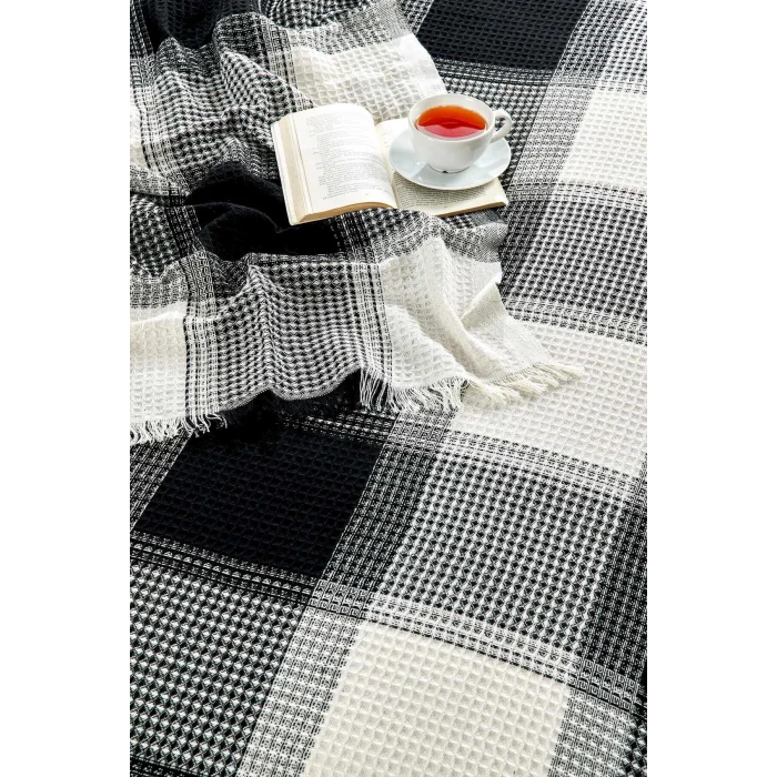 Çift Kişilik Yatak Pikesi Ekose Siyah 200 x 230 Cm