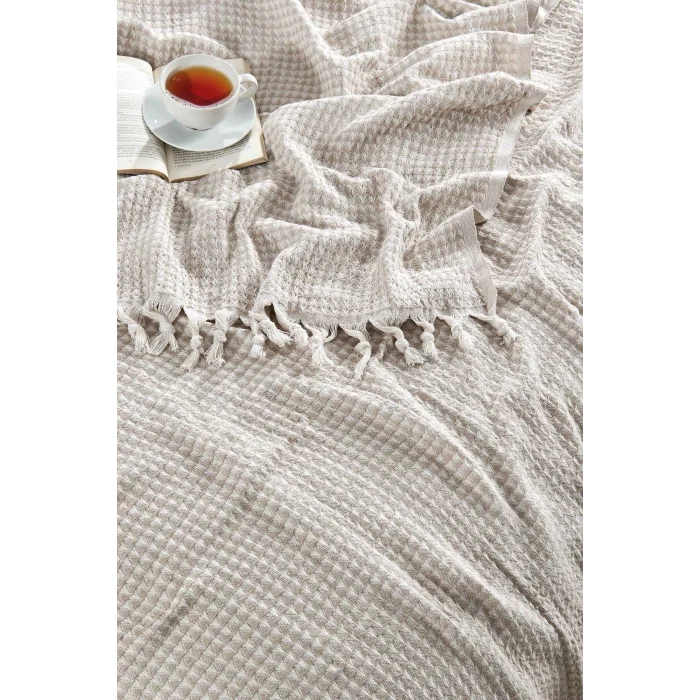 Çift Kişilik Yatak Pikesi Piramit Bej 200 x 230 Cm