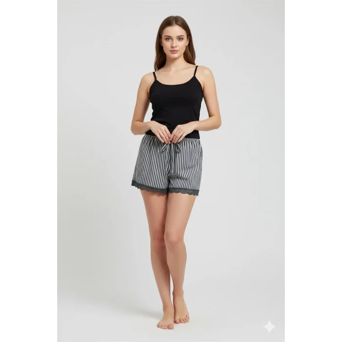 Çizgili Penye Kadın Ev Şortu Bacak Dantel Detaylı Ev Giyim Siyah