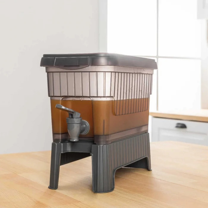 Gri Buzdolabı İçi Musluklu Ayaklı Su -limonata - İçecek Sebili Piknik Bidonu 4 Lt