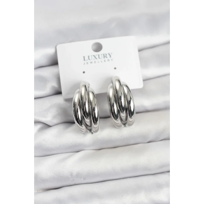 Gümüş Renk Pirinç Yarım Halka Model Kadın Küpe