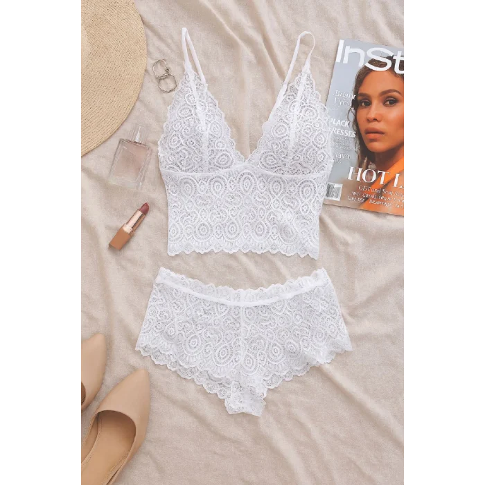 Kadın Beyaz Dantel Bralet Şort Takımı – Romantik ve Zarif İç Giyim