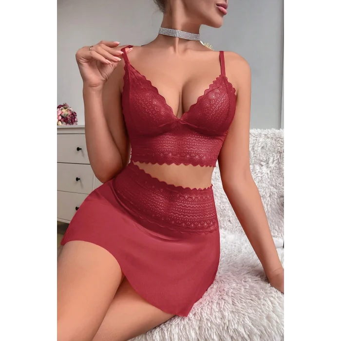 Kadın Bordo Dantel ve Tül Detaylı Etekli Şık Gecelik Takımı – Modern, Konforlu