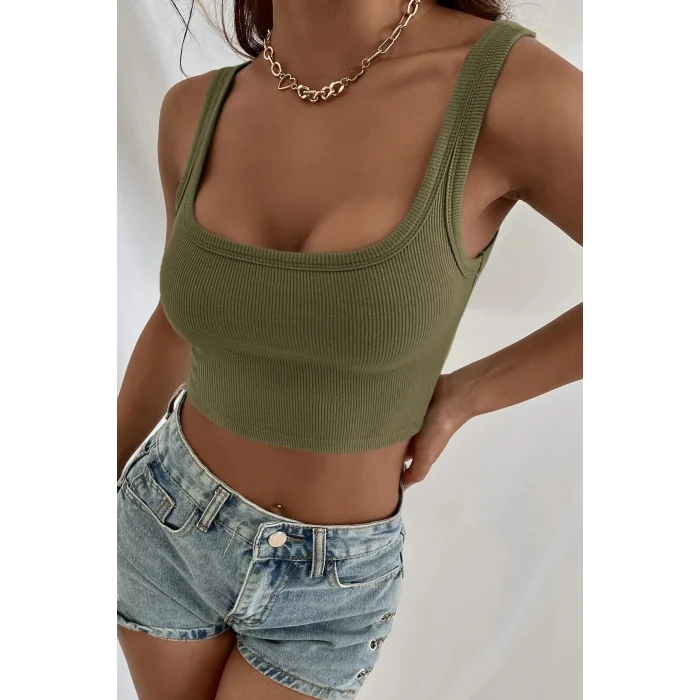 Kadın Haki Yeşili Kalın Askılı Crop Top Büstiyer – Modern ve Şık Tasarım