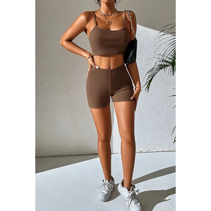 Kadın Kahverengi Şortlu Kaşkorse Gecelik Takım – Modern, Konforlu ve Günlük Kombinlere Uygun