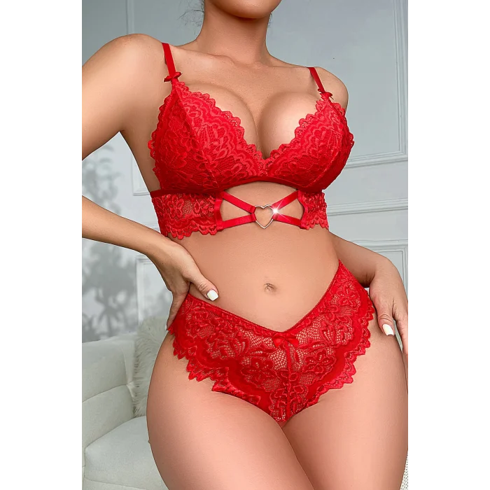 Kadın Kırmızı Kalp Tokalı Çapraz Lastik Detaylı Dantel İç Çamaşır Takımı – Modern, Konforlu
