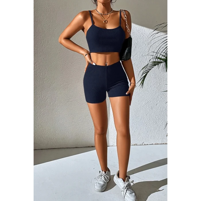 Kadın Lacivert Şortlu Kaşkorse Gecelik Takım – Modern, Konforlu ve Günlük Kombinlere Uygun