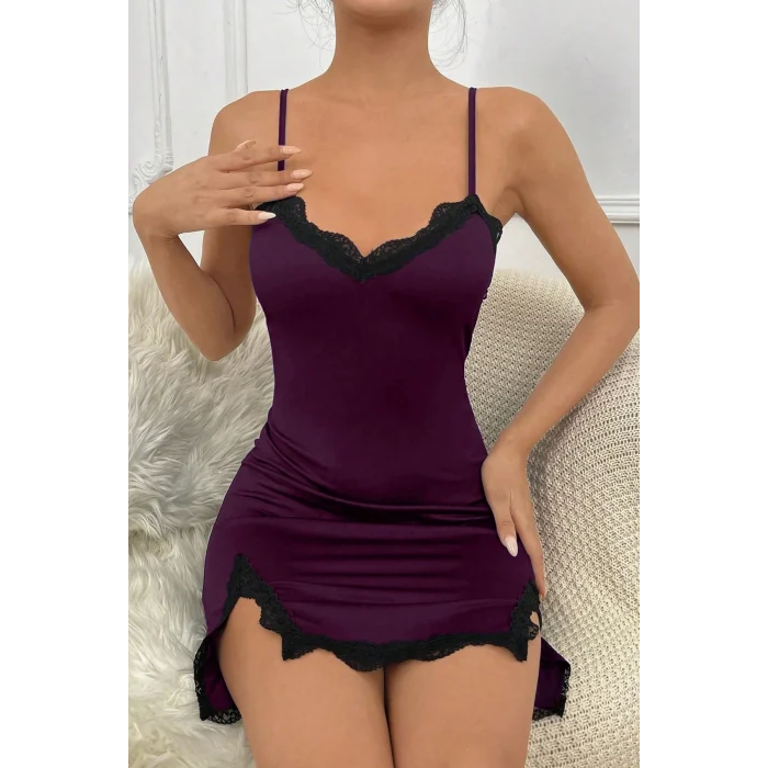 Kadın Mor Göğsü ve Bacakları Dantelli Yırtmaçlı Şık Gecelik – Modern ve Şık Tasarım