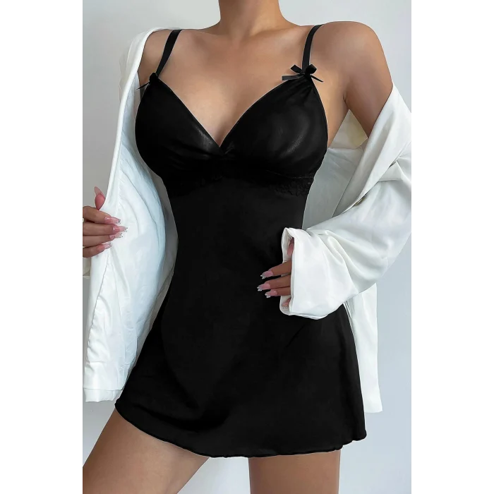 Kadın Siyah Askılı Beli Dantelli Göğsü Fiyonklu Şık Gecelik – Modern ve Şık Tasarım