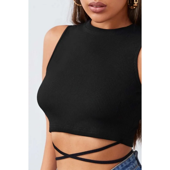 Kadın Siyah Çapraz Bağlamalı Crop Top Büstiyer – Modern ve Şık Tasarım