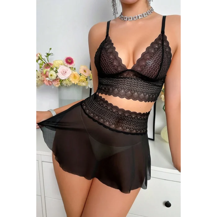 Kadın Siyah Dantel ve Tül Detaylı Etekli Şık Gecelik Takımı – Modern, Konforlu
