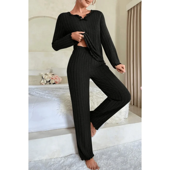 Kadın Siyah Uzun Kollu Fiyonklu Yuvarlak Yaka Mevsimlik Pijama Takımı