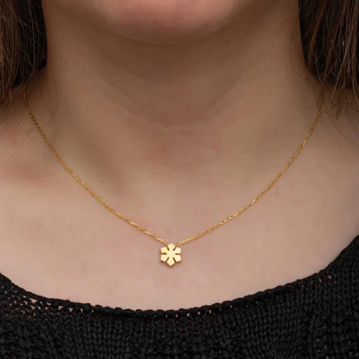 Luz&Pos Gümüş Gold Minimal Kar Tanesi Kadın Kolye