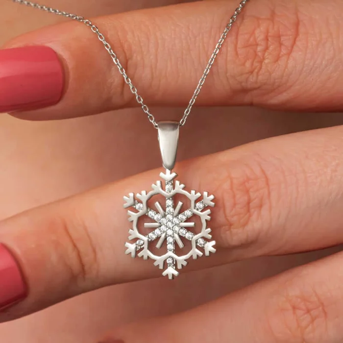 Luz&Pos Gümüş Kar Tanesi Kadın Kolye