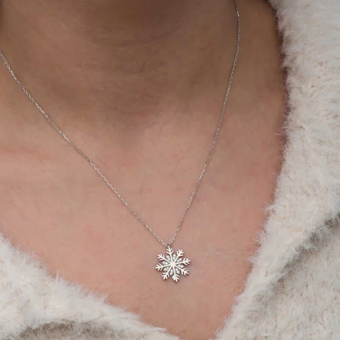 Luz&Pos Gümüş Kar Tanesi Kadın Kolye