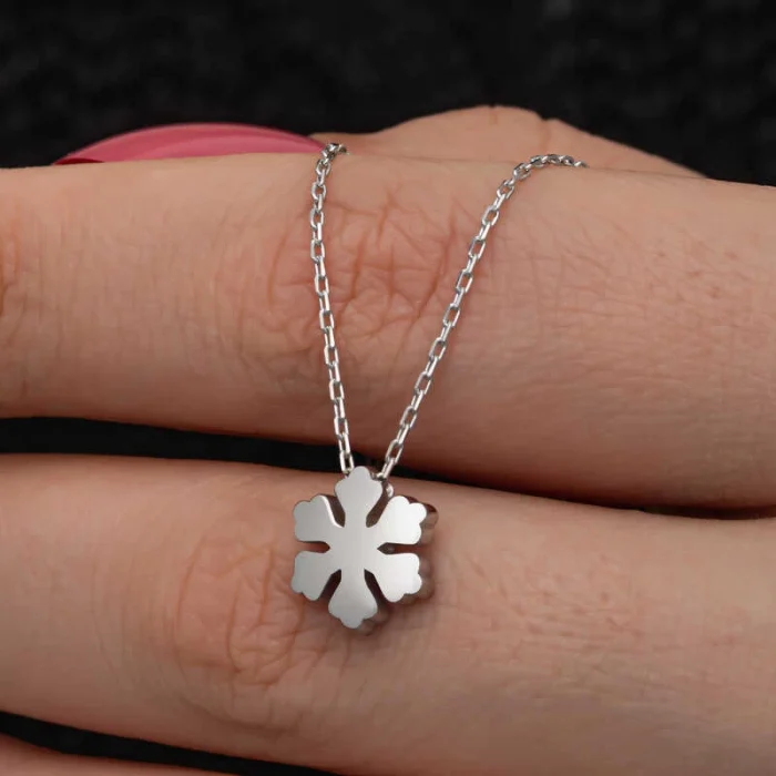 Luz&Pos Gümüş Minimal Kar Tanesi Kadın Kolye