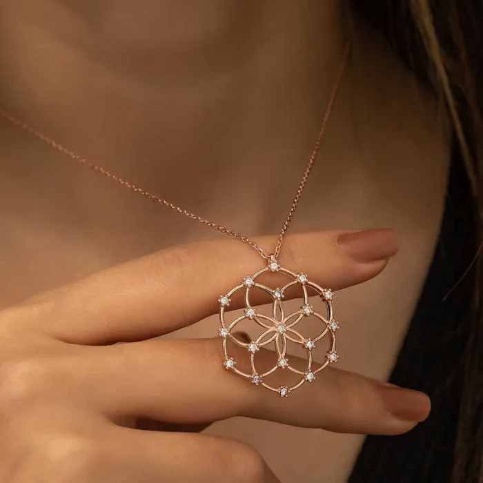 Luz&Pos Gümüş Rose Yaşam Çiçeği Kolye