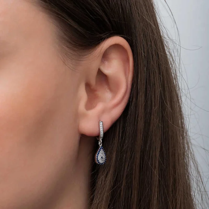 Luz&Pos Gümüş Sallantılı Damla Nazar Kadın Küpe