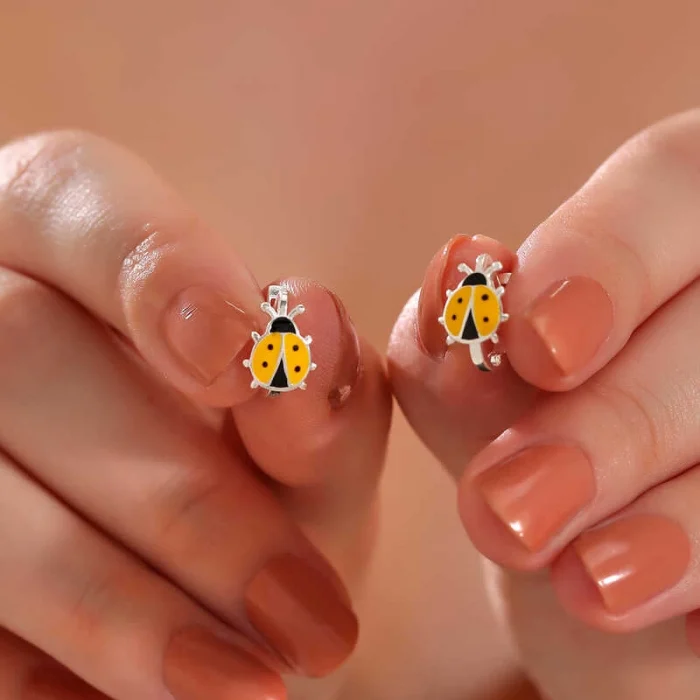 Luz&Pos Gümüş Uğur Böceği Çocuk Küpesi