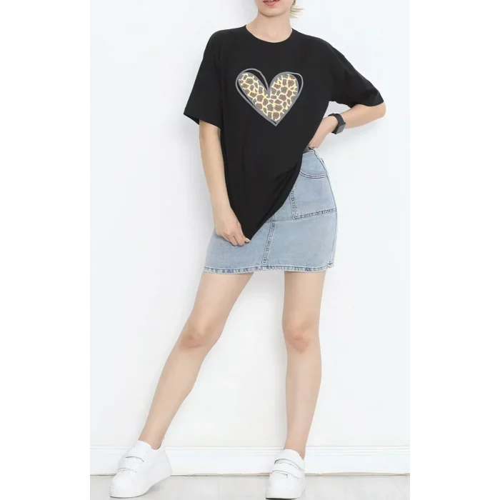 Luz&Pos Sevgililer Günü İçin Özel Tasarım Leopar Kalp Baskılı T-shirt - Siyah
