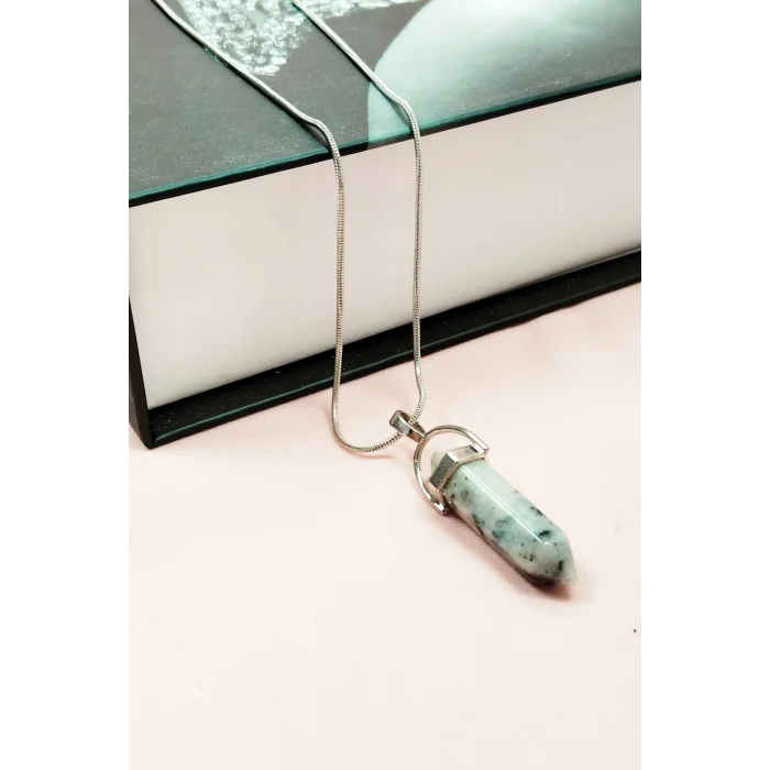 Mavi Kuvars Doğal Taşı Zincirli El Yapımı Tasarımlı Kolye Uç: 3,5 cm Zincir: 20 cm Kutulu