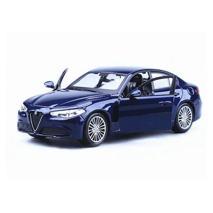 1:24 Alfa Romeo GIULIA Model Araba