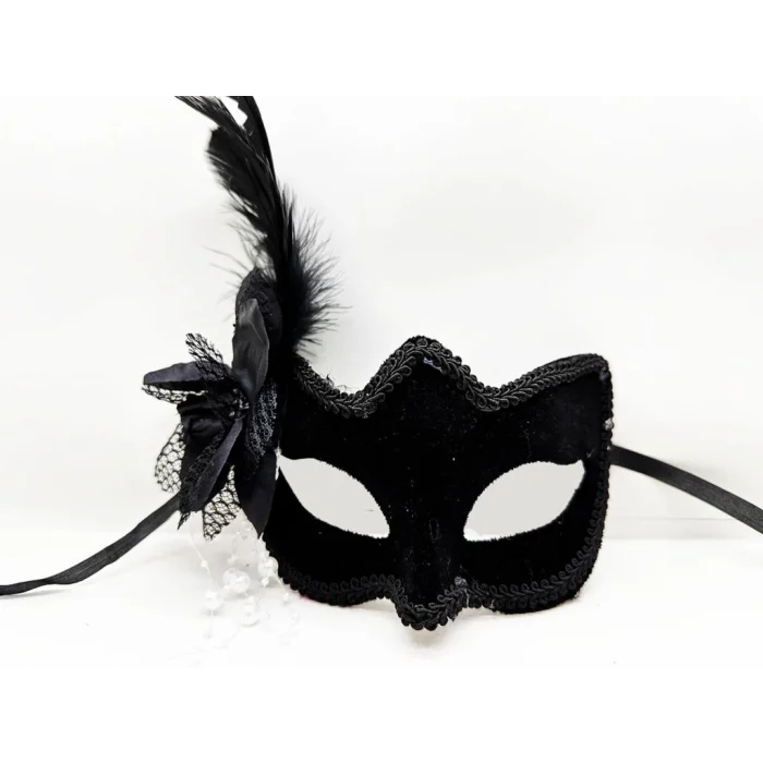 Siyah Renk Yandan Tüylü Beyaz İncili Süet Kaplama A Kalite LüNessiWorld Parti Maskesi 20x23 cm