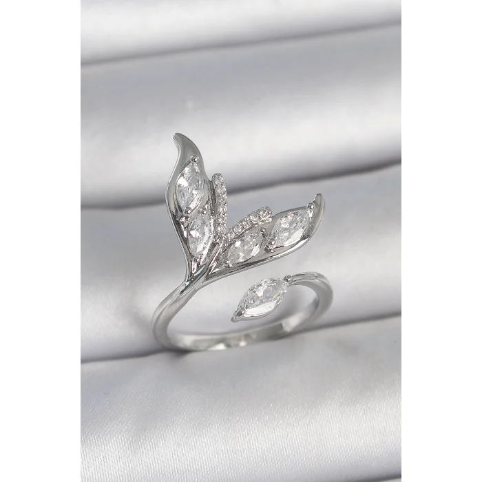 Pirinç Gümüş Renk Zirkon Taşlı Balık Kuyruğu Model Ayarlanabilir Kadın Yüzük