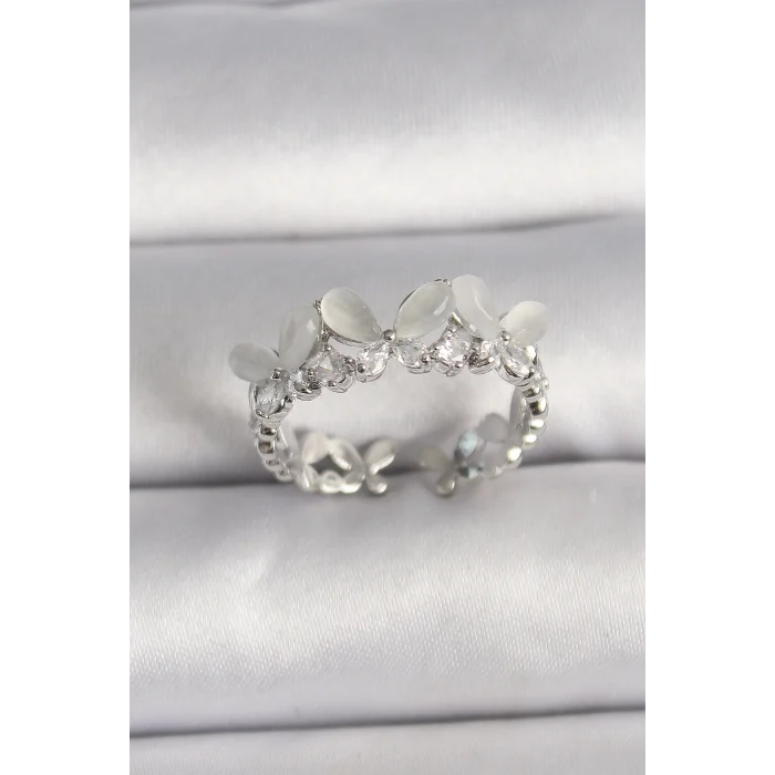 Pirinç Gümüş Renk Zirkon Taşlı Beyaz Mineli Kelebek Model Ayarlanabilir Yüzük