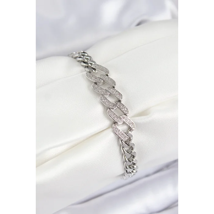 Pirinç Zirkon Taşlı Ezme Küba Zincir Model Gümüş Renk Kadın Bileklik